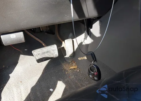 2005 Chevrolet Avalanche 1500 Z66 z USA, uszkodzony, nr VIN 3GNEC12Z55G160464